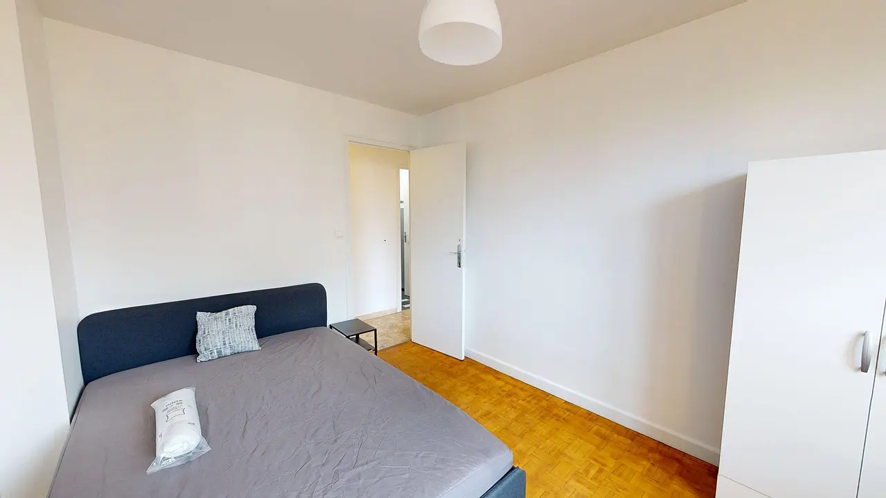 Colocation meublée de 100.0m2 - 363€ - Grenoble