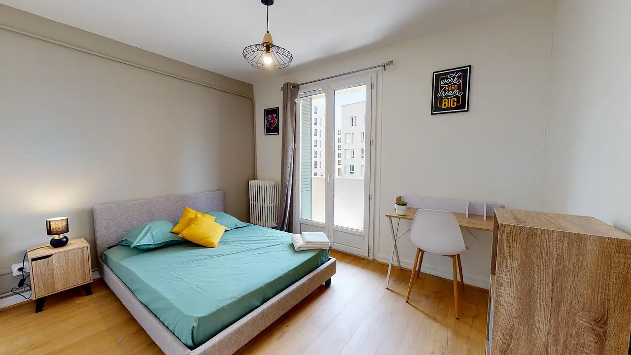 Colocation meublée de 68.0m2 - 577€ - Lyon