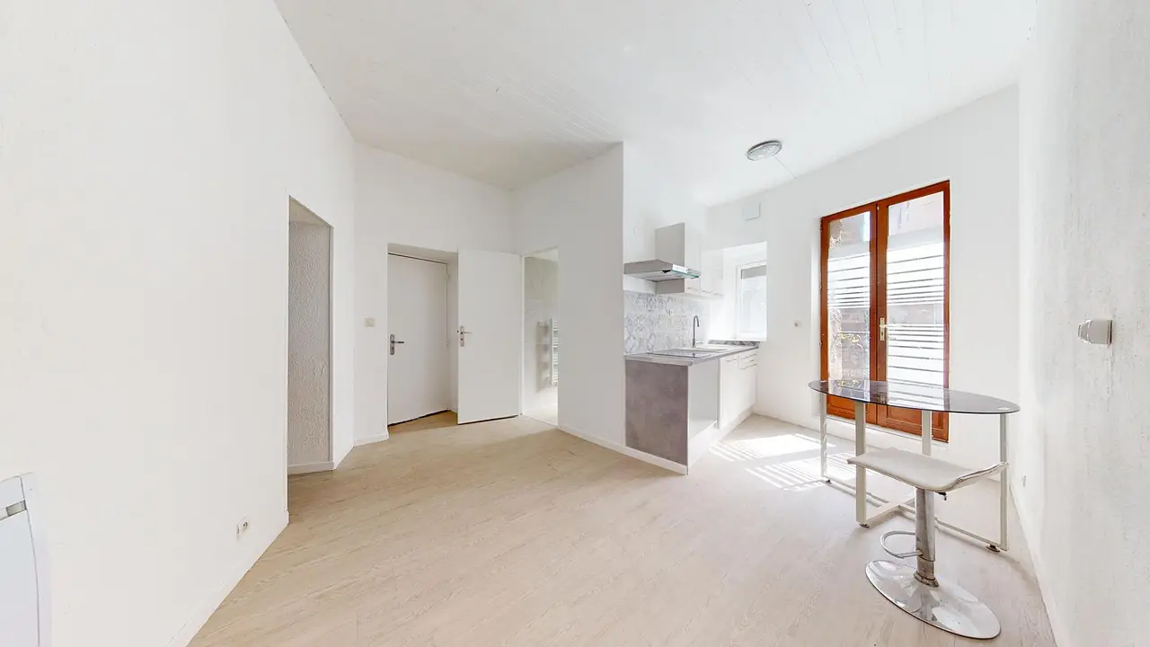Appartement non meublé de 57.0m2 - 594€ - Agde