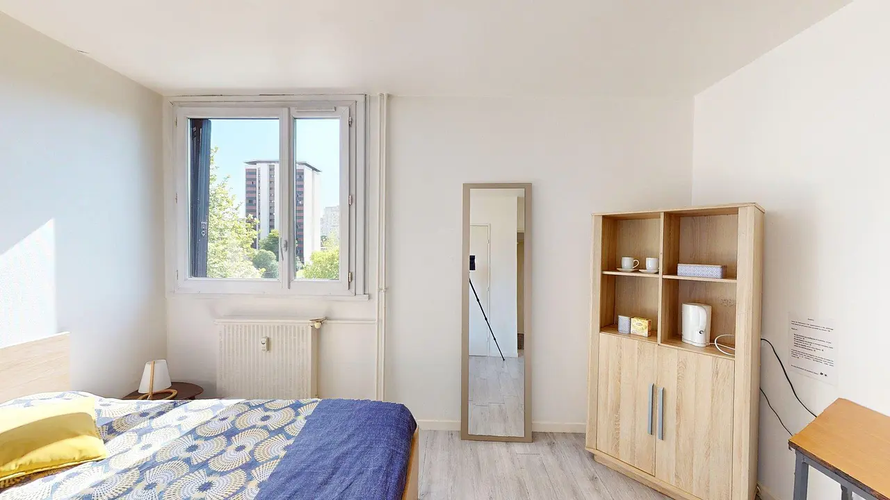 Colocation meublée de 60.9m2 - 380€ - Grenoble