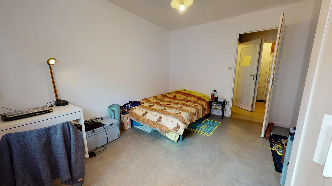 Colocation meublée de 75.0m2 - 390€ - Vénissieux