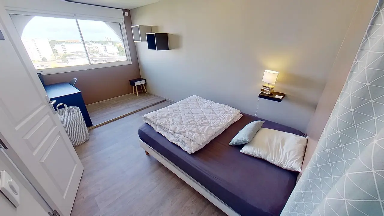 Colocation meublée de 80.0m2 - 450€ - Talence