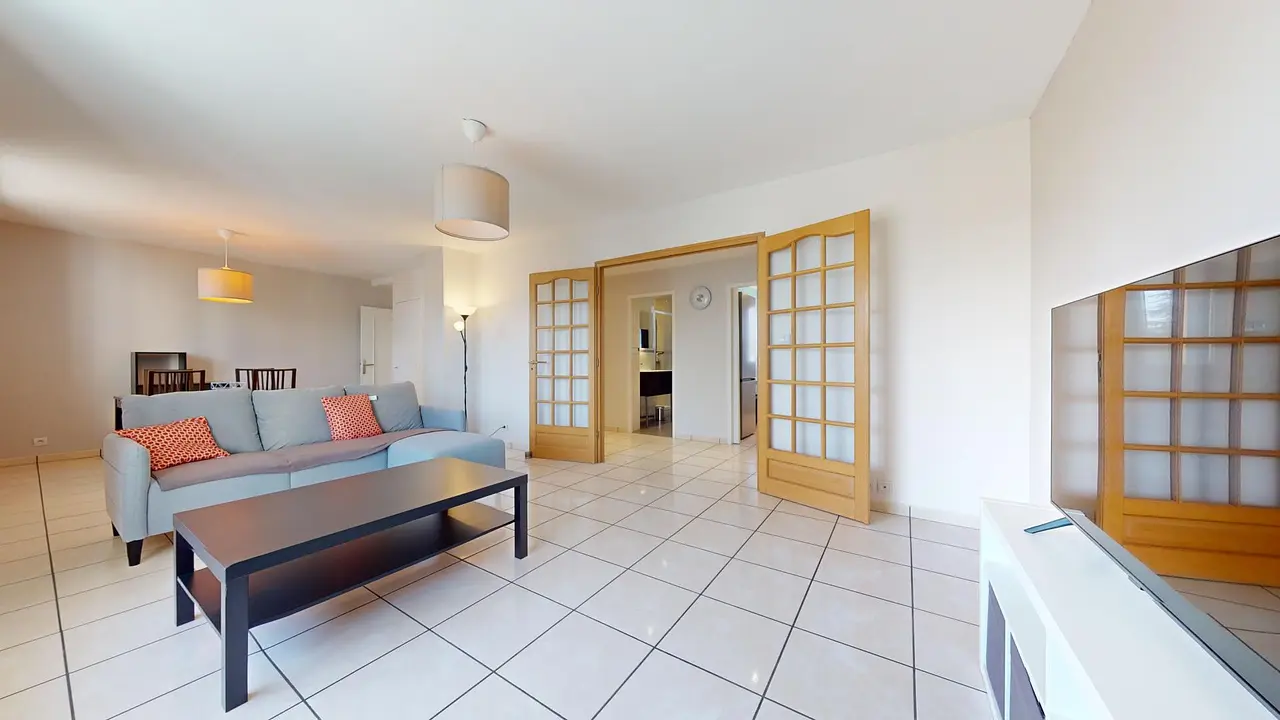 Colocation meublée de 90.0m2 - 392€ - Grenoble