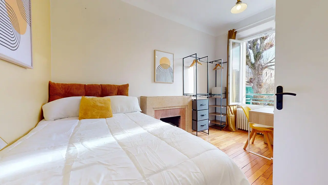 Coliving de 321.0m2 - 610€ - Melun