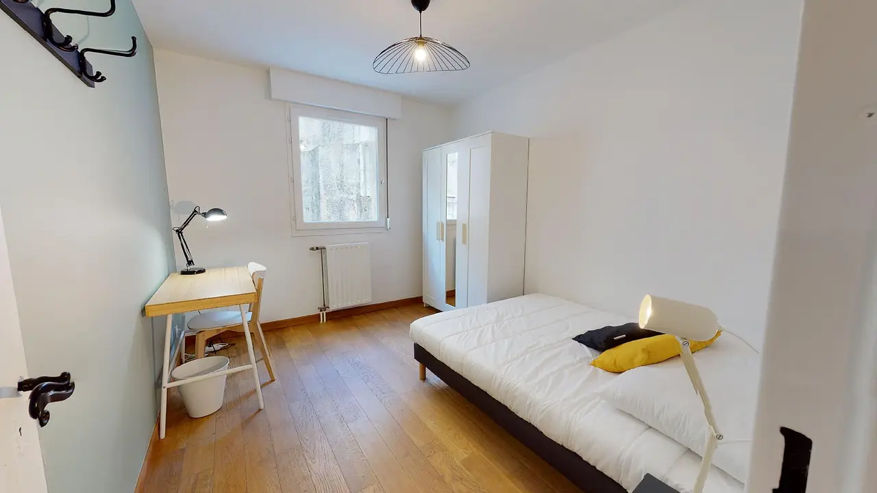 Colocation meublée de 98.0m2 - 600€ - Lyon