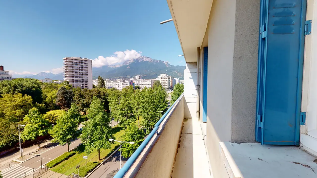 Appartement meublé de 77.0m2 - 1150€ - Grenoble