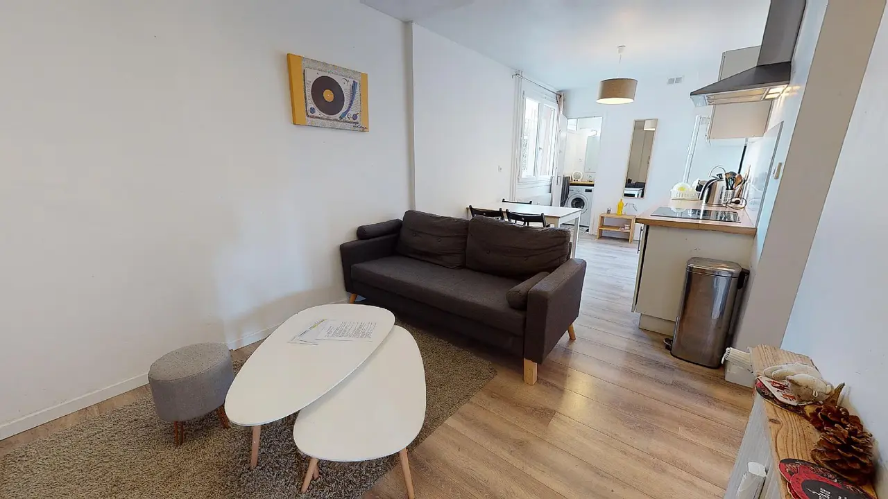 Colocation meublée de 80.0m2 - 475€ - Villeurbanne