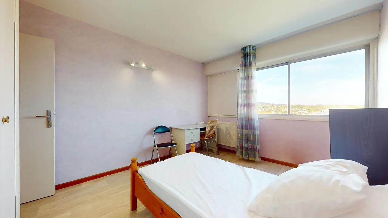 Colocation meublée de 65.0m2 - 522€ - Massy