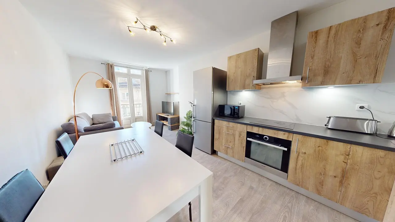 Colocation meublée de 92.0m2 - 350€ - Saint-Étienne