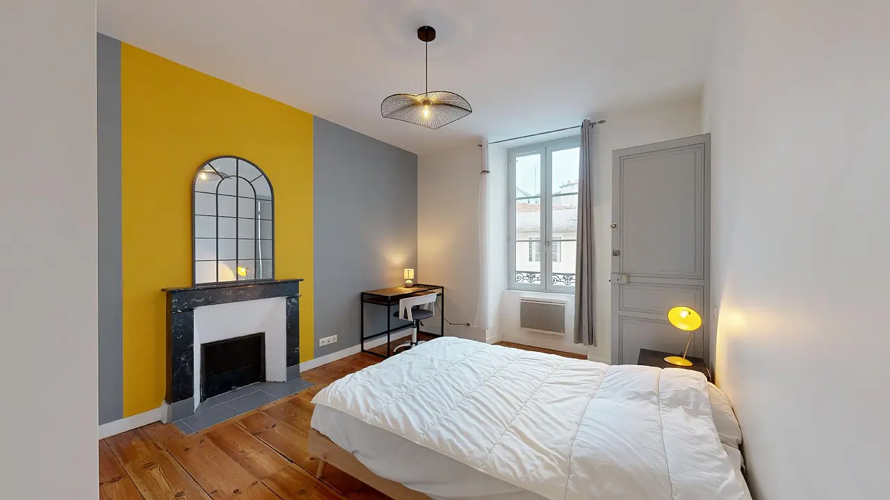 Colocation meublée de 84.0m2 - 374€ - Pau