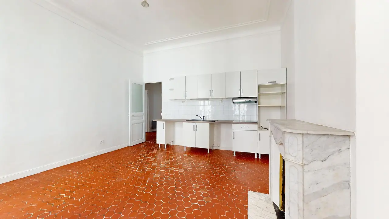 Appartement non meublé de 85.0m2 - 1140€ - Marseille