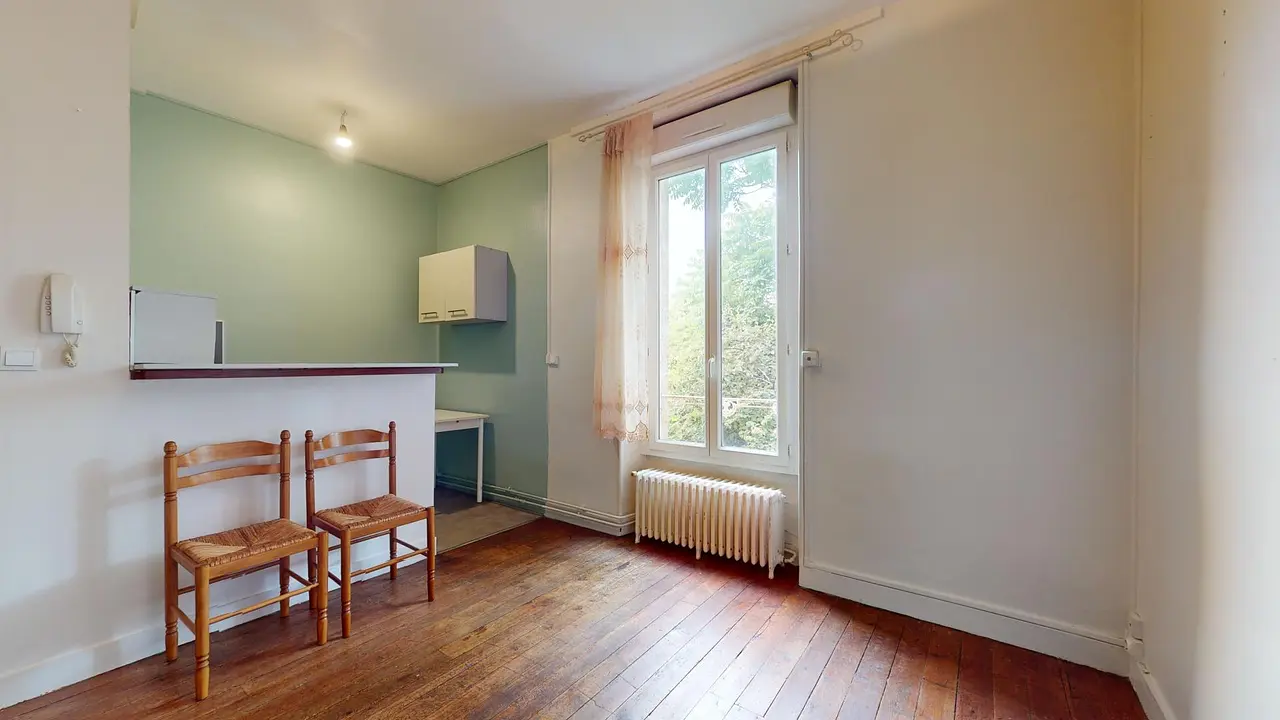 Appartement non meublé de 22.0m2 - 372€ - Angoulême