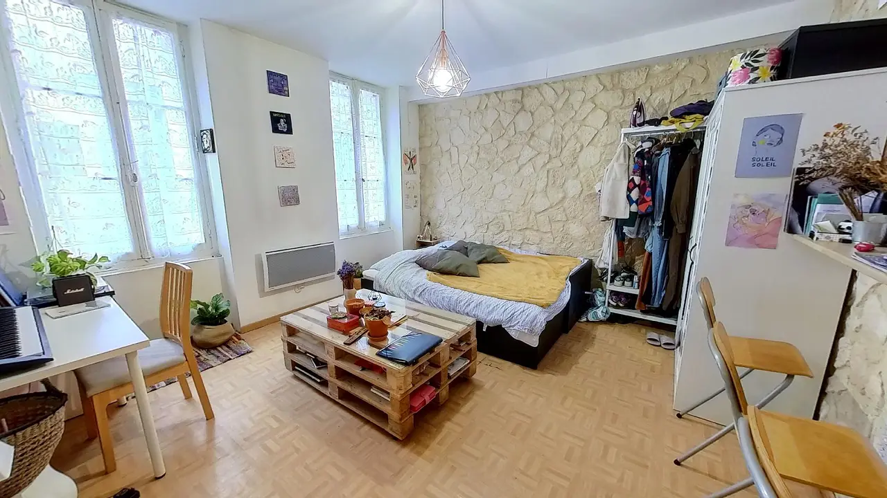 Appartement meublé de 29.0m2 - 693€ - Bordeaux