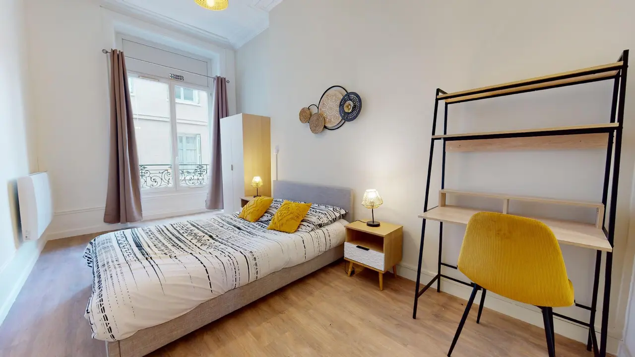 Colocation meublée de 135.0m2 - 398€ - Saint-Étienne