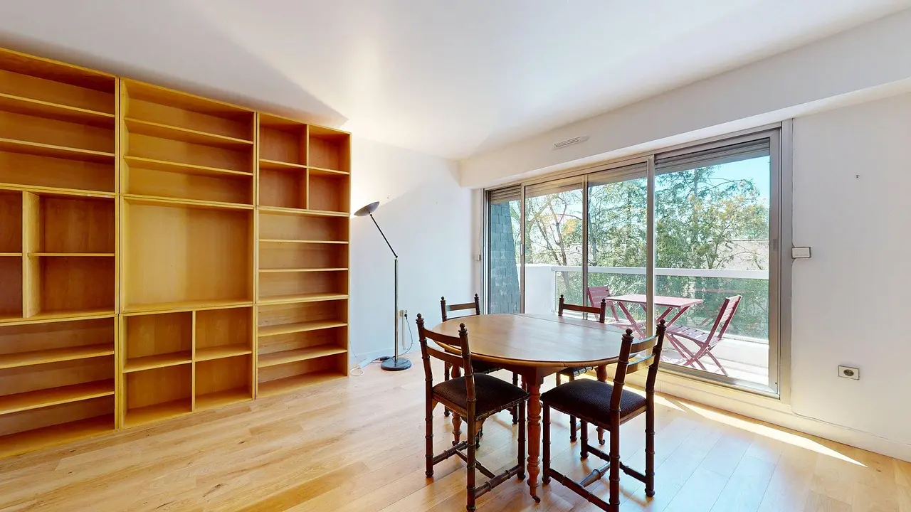 Appartement meublé de 67.06m2 - 1190€ - Fontainebleau