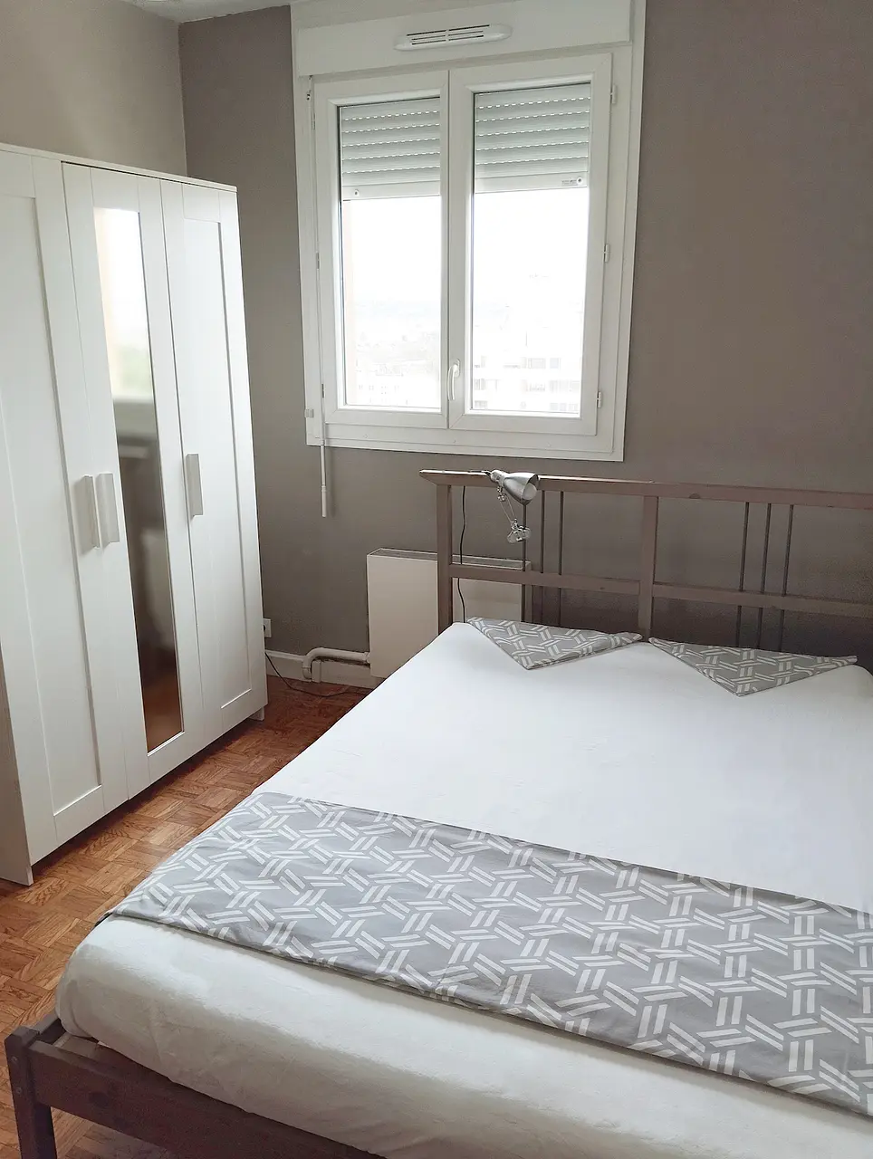 Colocation meublée de 106.0m2 - 486€ - Villeurbanne