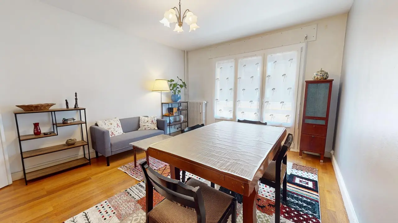 Appartement meublé de 68.0m2 - 1195€ - Lyon