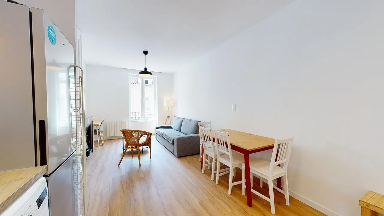 Appartement meublé de 39.49m2 - 759€ - Villeurbanne