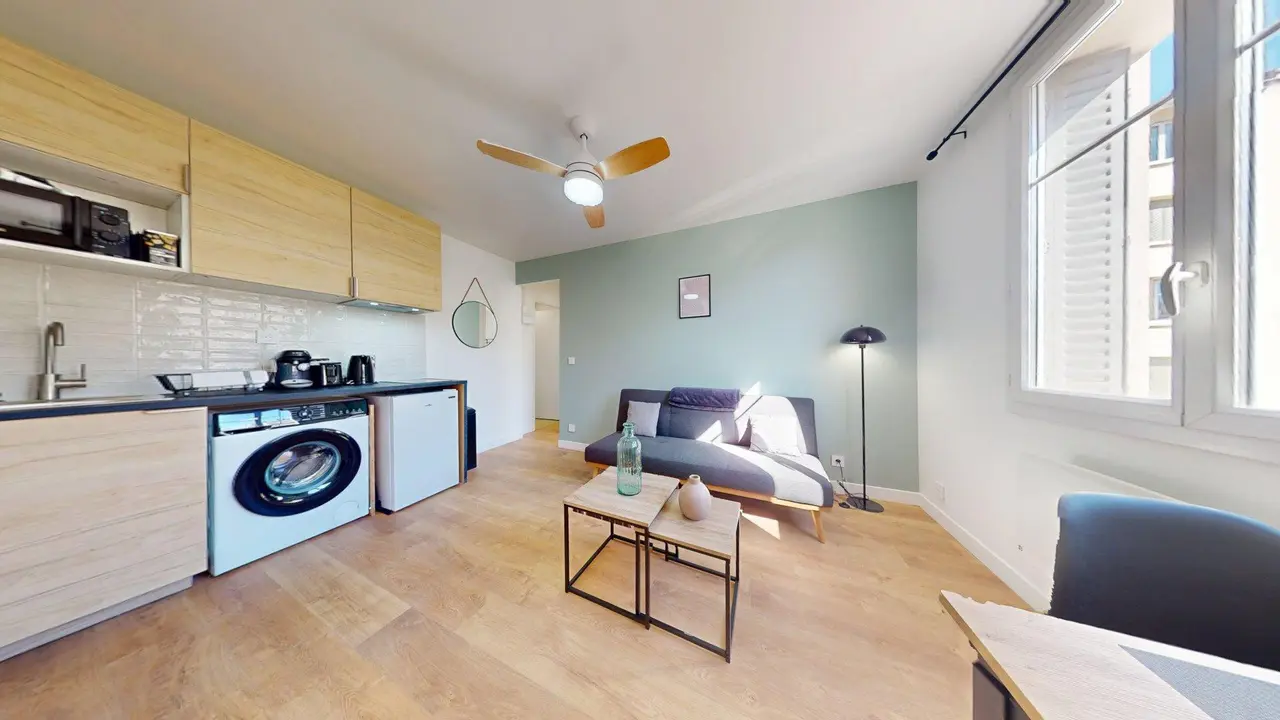Appartement meublé de 26.01m2 - 850€ - Lyon