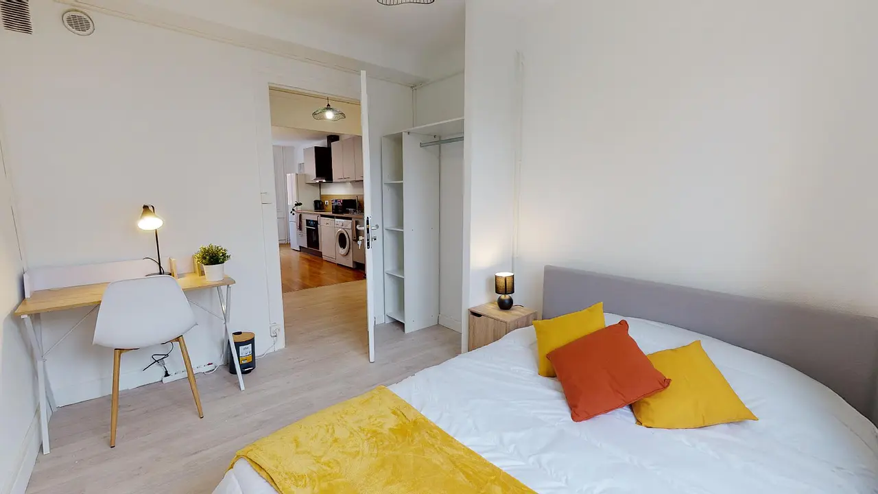 Colocation meublée de 70.0m2 - 467€ - Villeurbanne