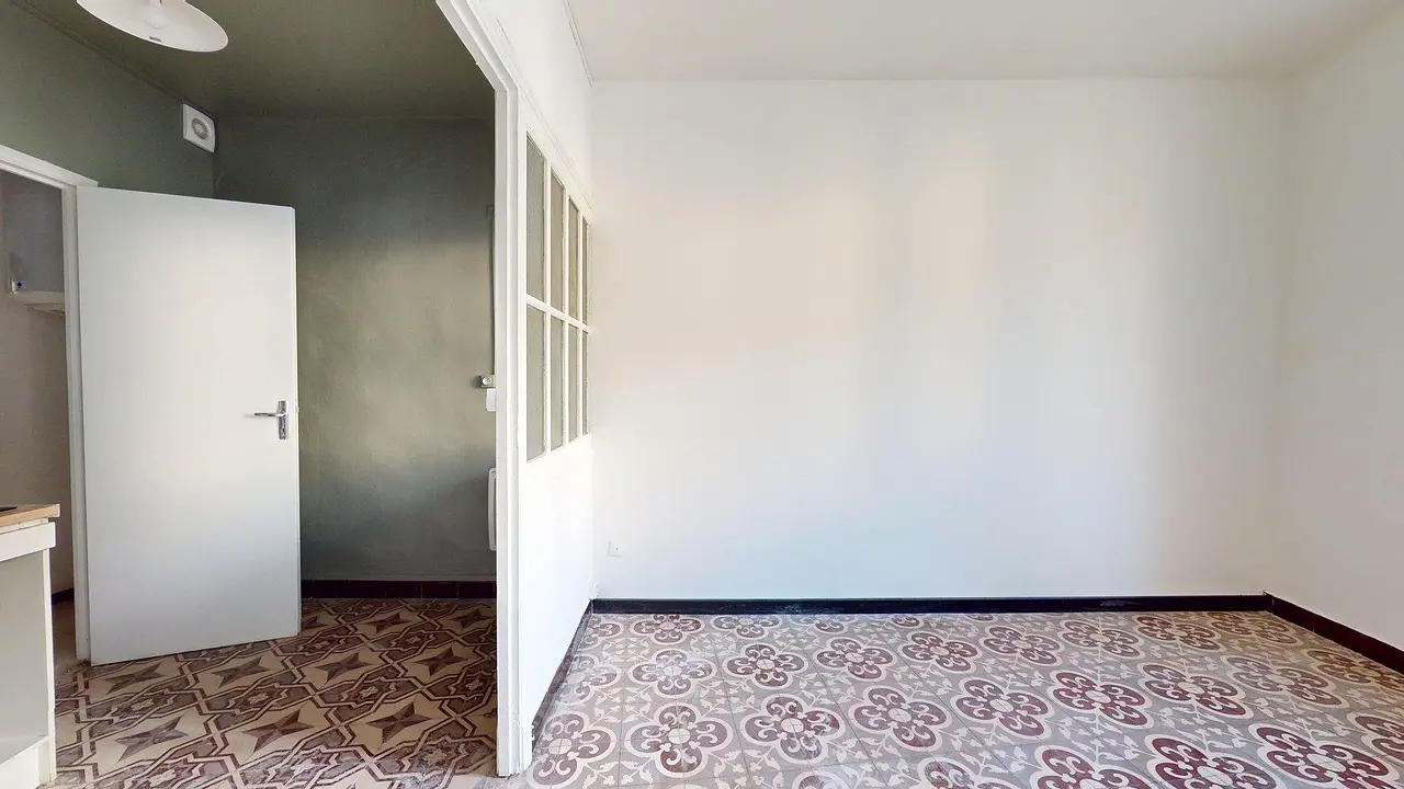 Maison non meublée de 32.89m2 - 350€ - Béziers