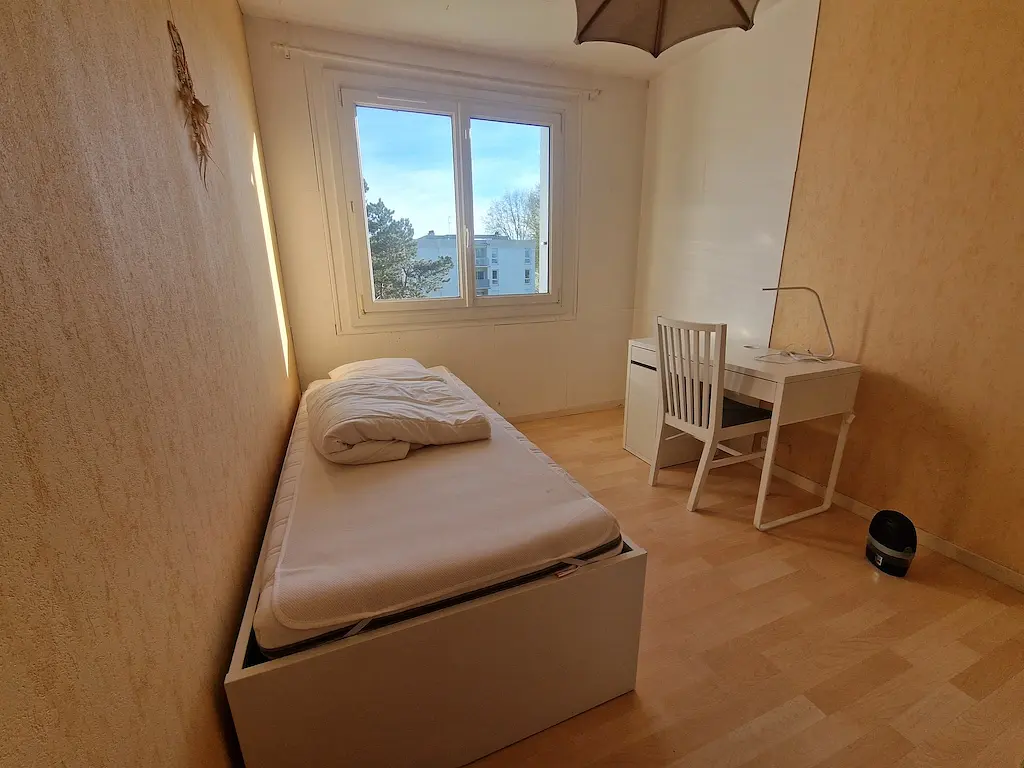 Colocation meublée de 80.0m2 - 378€ - Saint-Herblain
