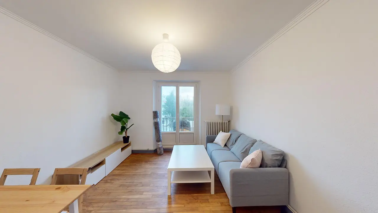 Appartement meublé de 58.0m2 - 767€ - Brest