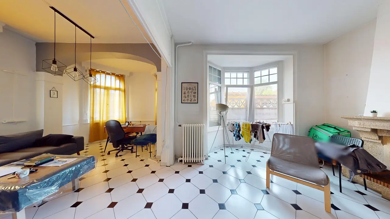 Maison meublée de 120.0m2 - 1020€ - Roubaix