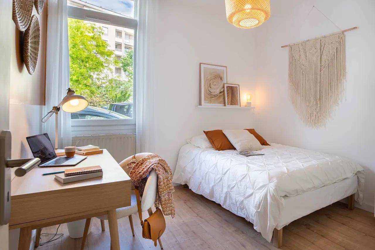 Colocation meublée de 120.0m2 - 570€ - Lyon