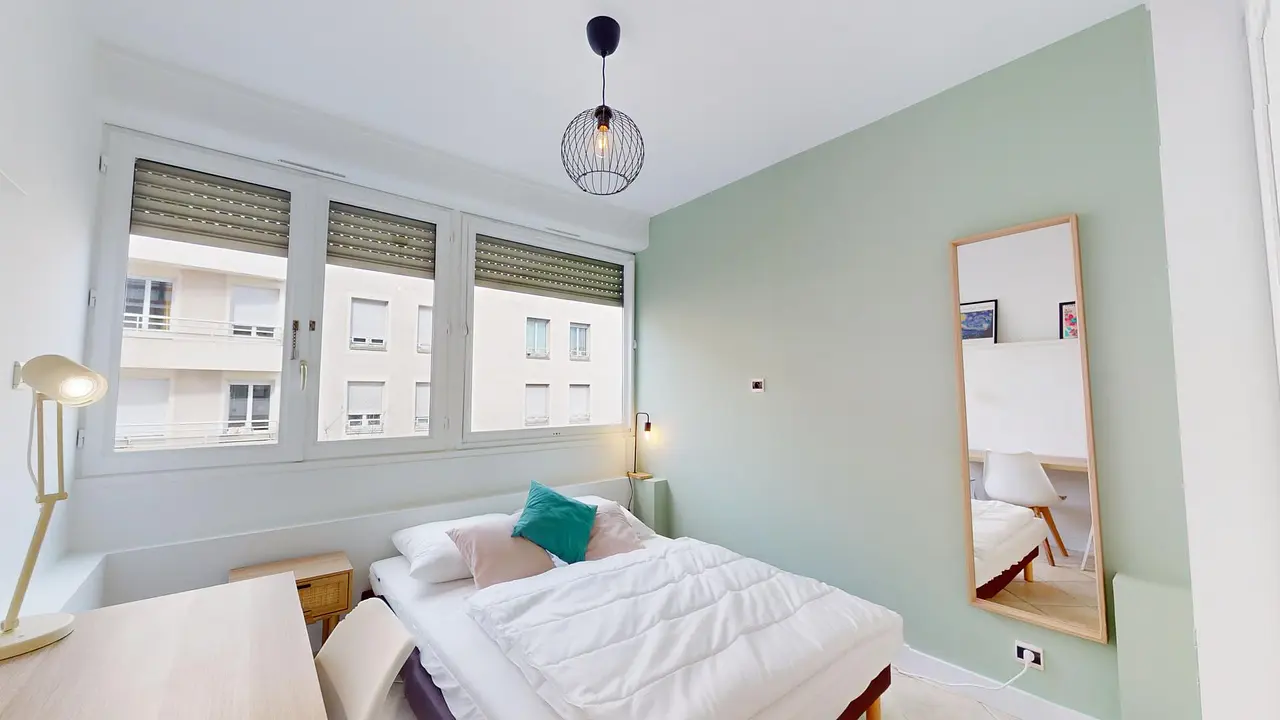 Colocation meublée de 82.0m2 - 530€ - Lyon