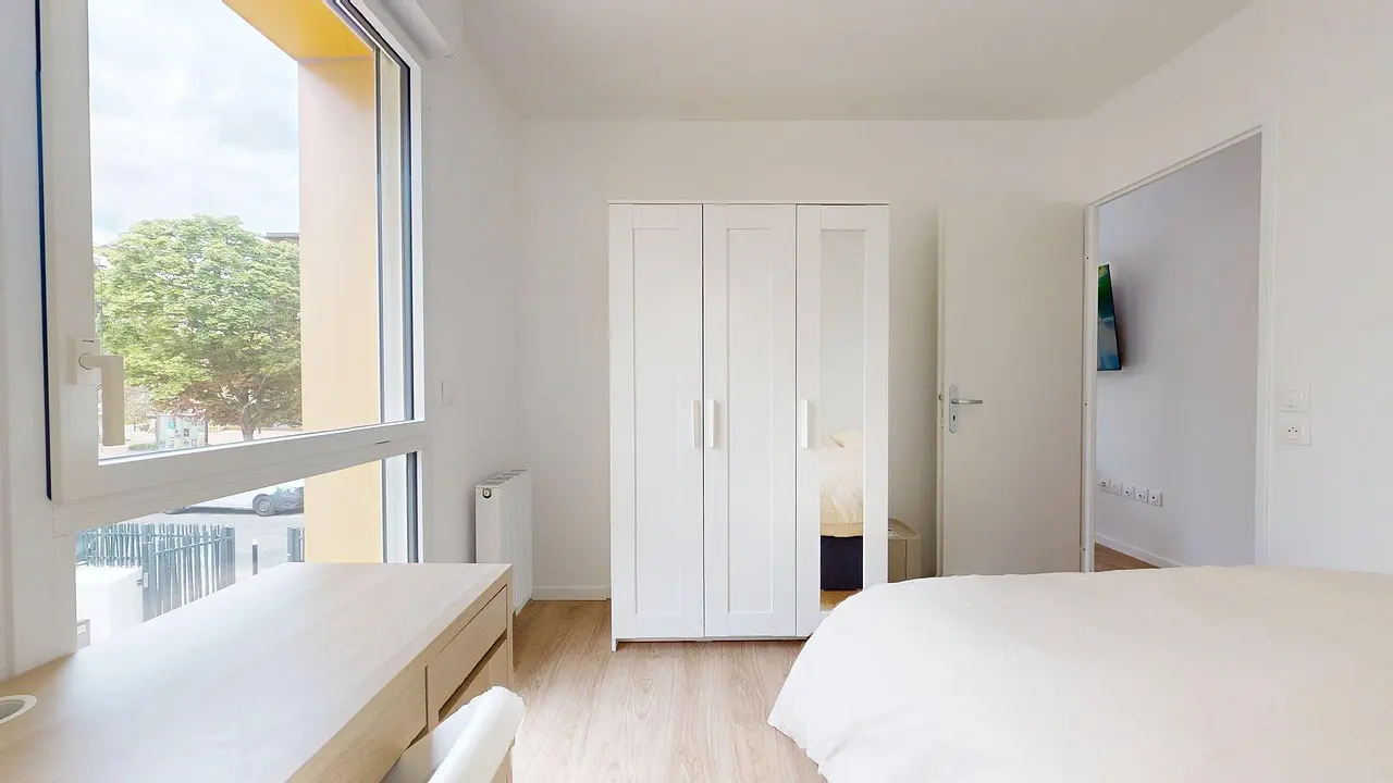 Colocation meublée de 73.87m2 - 579€ - Aubervilliers