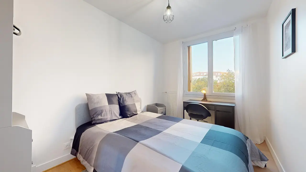 Colocation meublée de 73.0m2 - 736€ - Ivry-sur-Seine