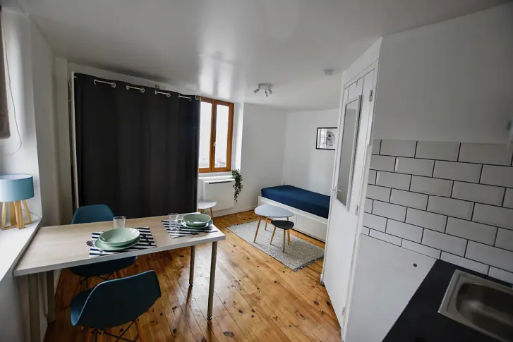 Appartement meublé de 16.0m2 - 394€ - Brest