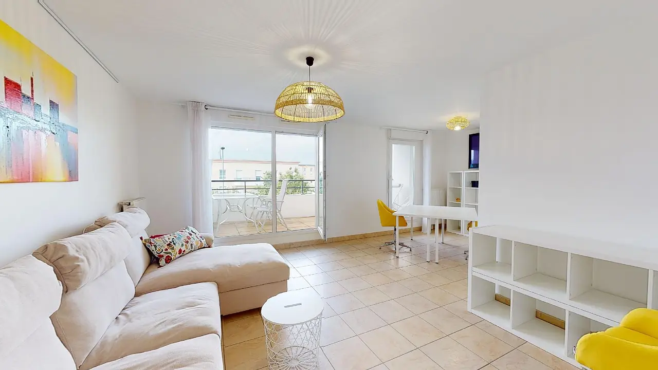 Appartement meublé de 68.0m2 - 1007€ - Dijon