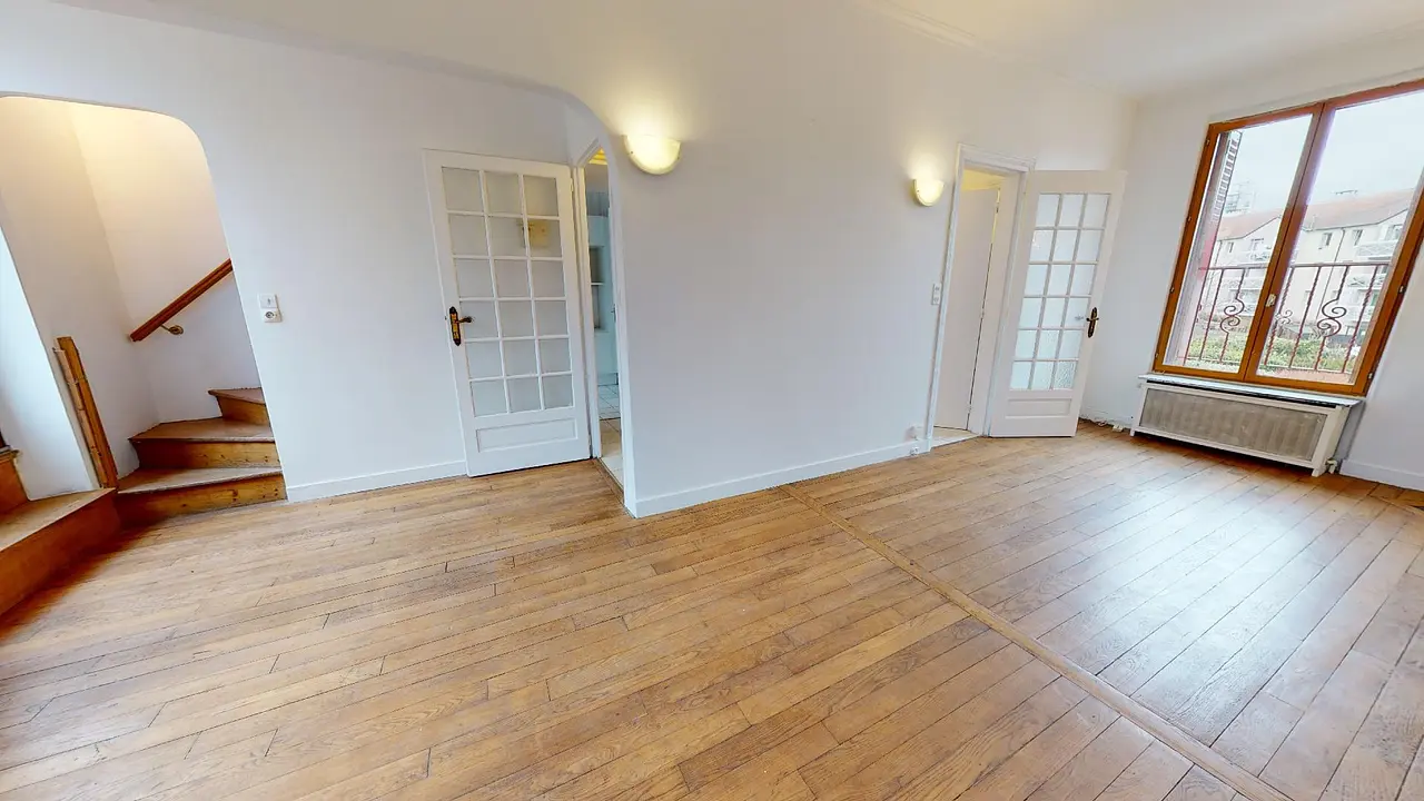 Maison non meublée de 135.0m2 - 1631€ - Ris-Orangis