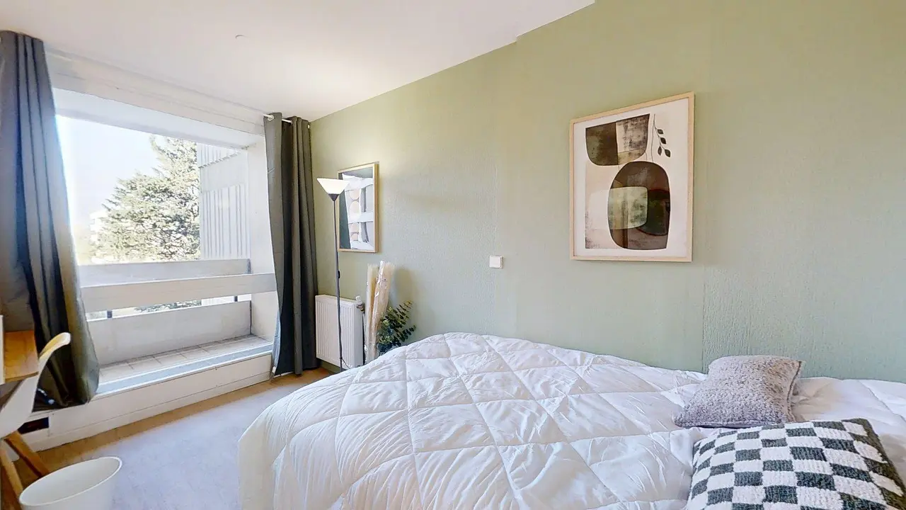 Colocation meublée de 97.07m2 - 524€ - Élancourt