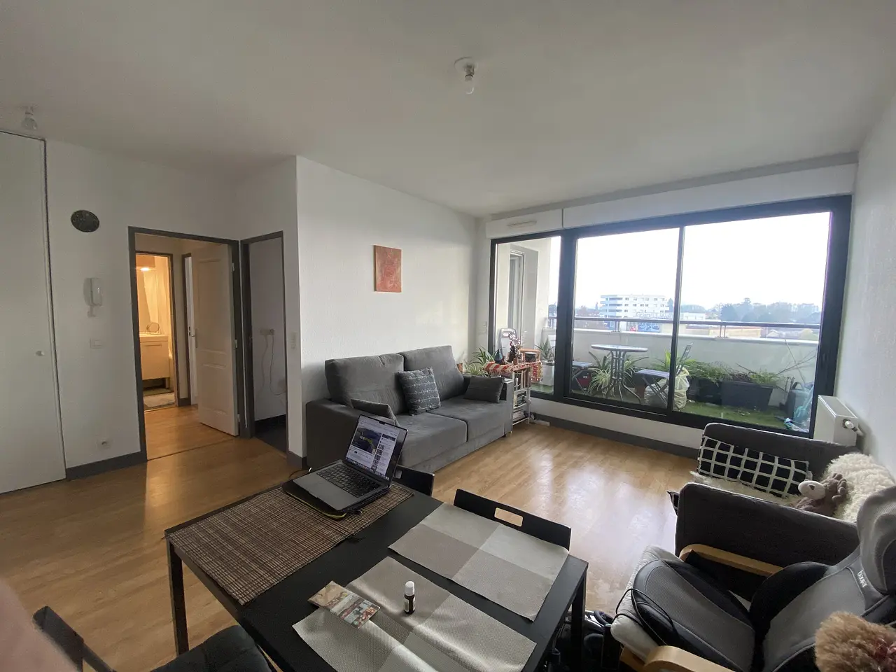 Spacious and cosy T2 apartment near tram stop Pierre Mendes France