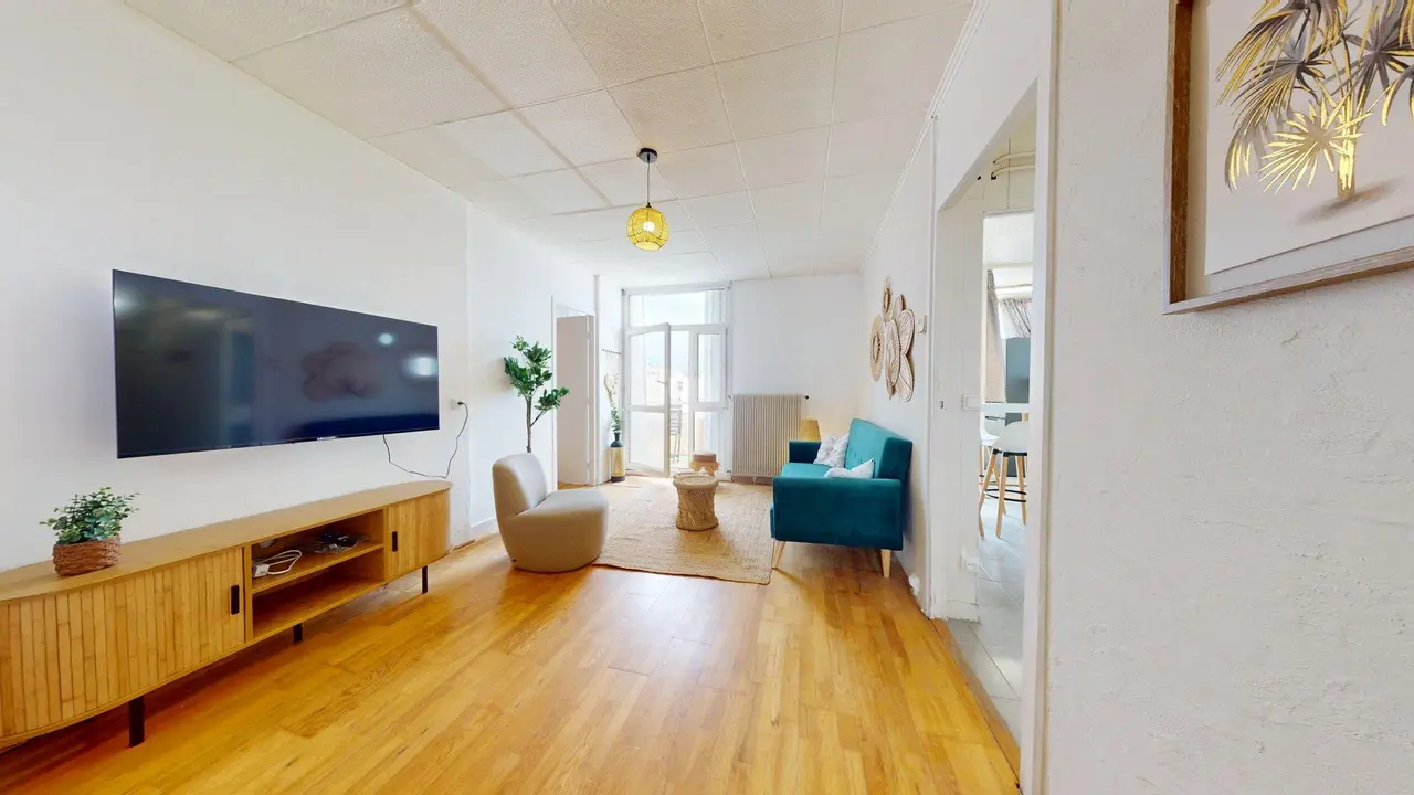 Colocation meublée de 81.99m2 - 470€ - Lyon