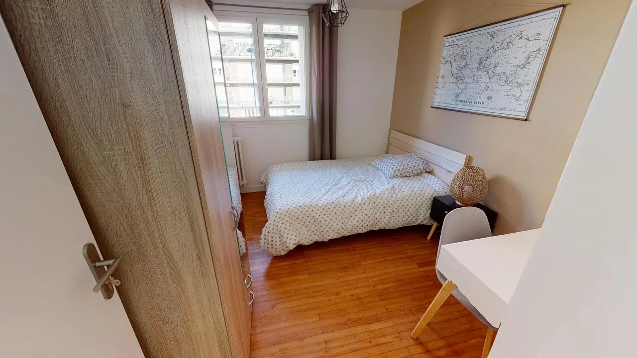Colocation meublée de 66.0m2 - 360€ - Grenoble