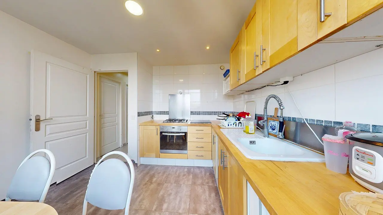 Colocation meublée de 81.0m2 - 490€ - Lyon