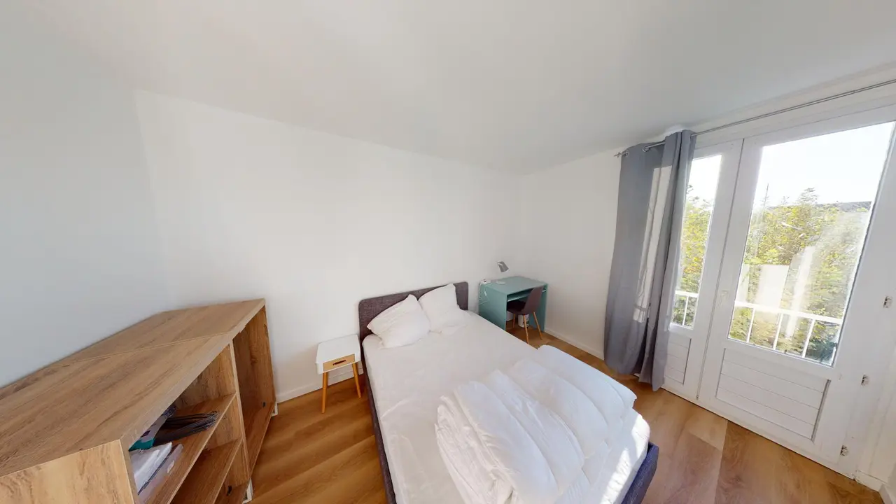 Colocation meublée de 82.0m2 - 583€ - Bordeaux