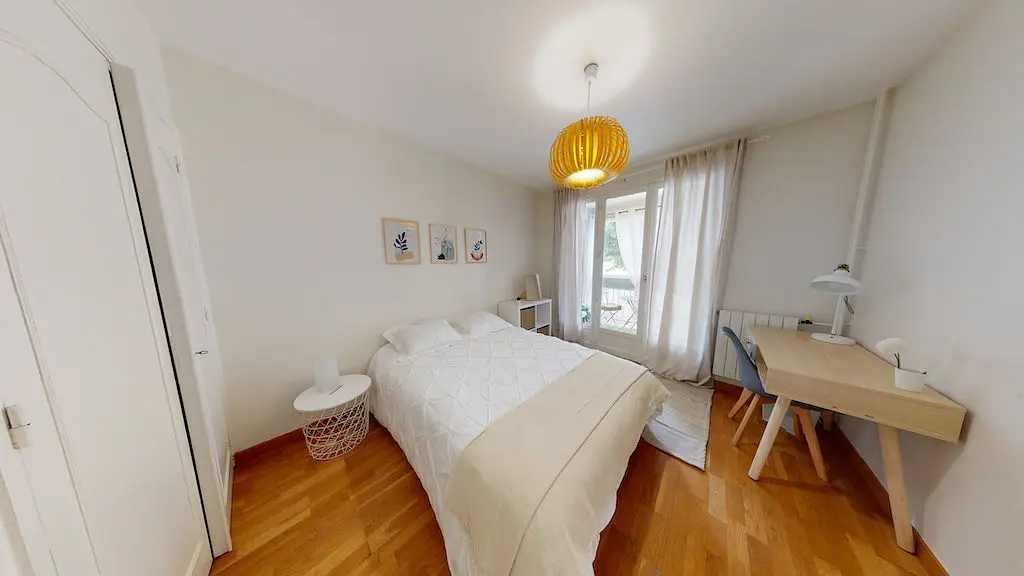 Colocation meublée de 84.0m2 - 541€ - Vénissieux