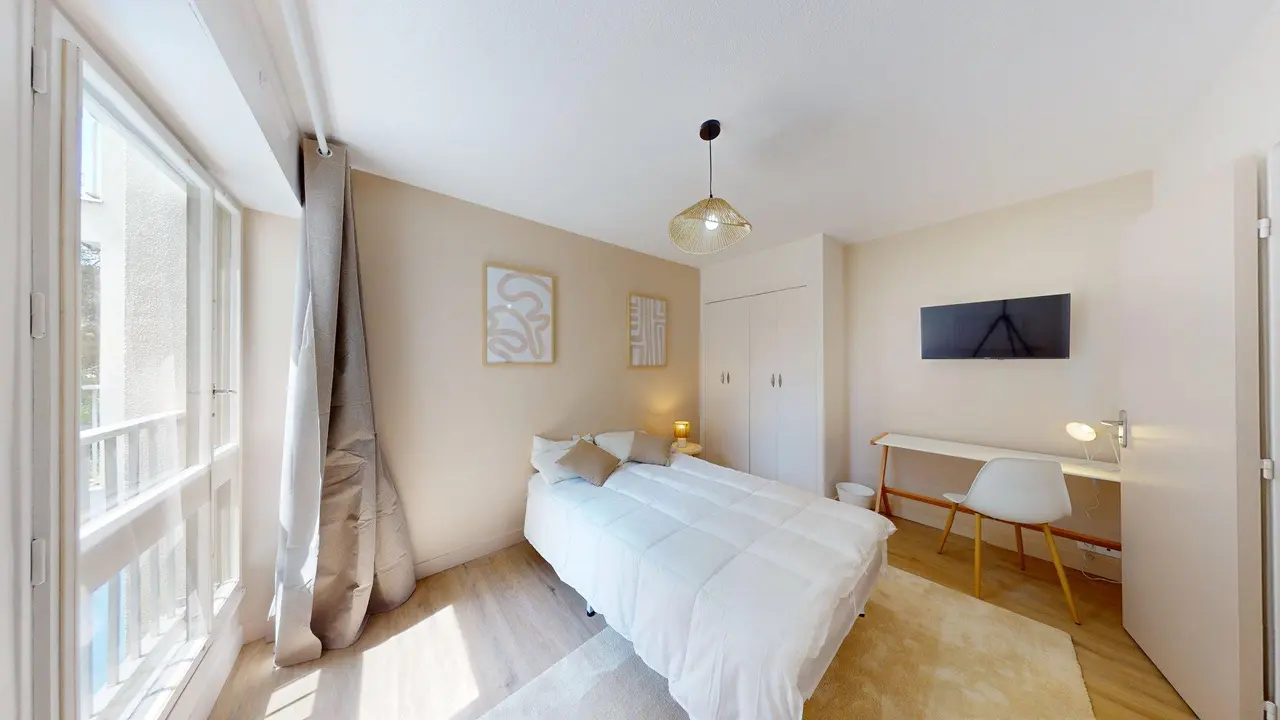 Colocation meublée de 90.28m2 - 430€ - Rennes