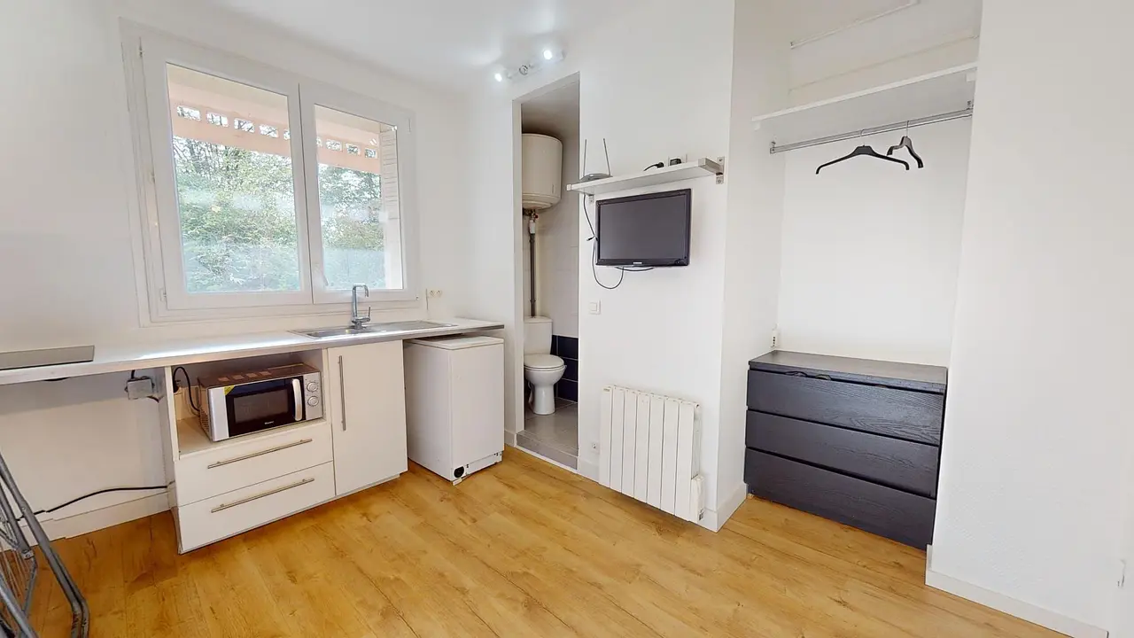 Appartement non meublé de 11.0m2 - 483€ - Sainte-Foy-lès-Lyon