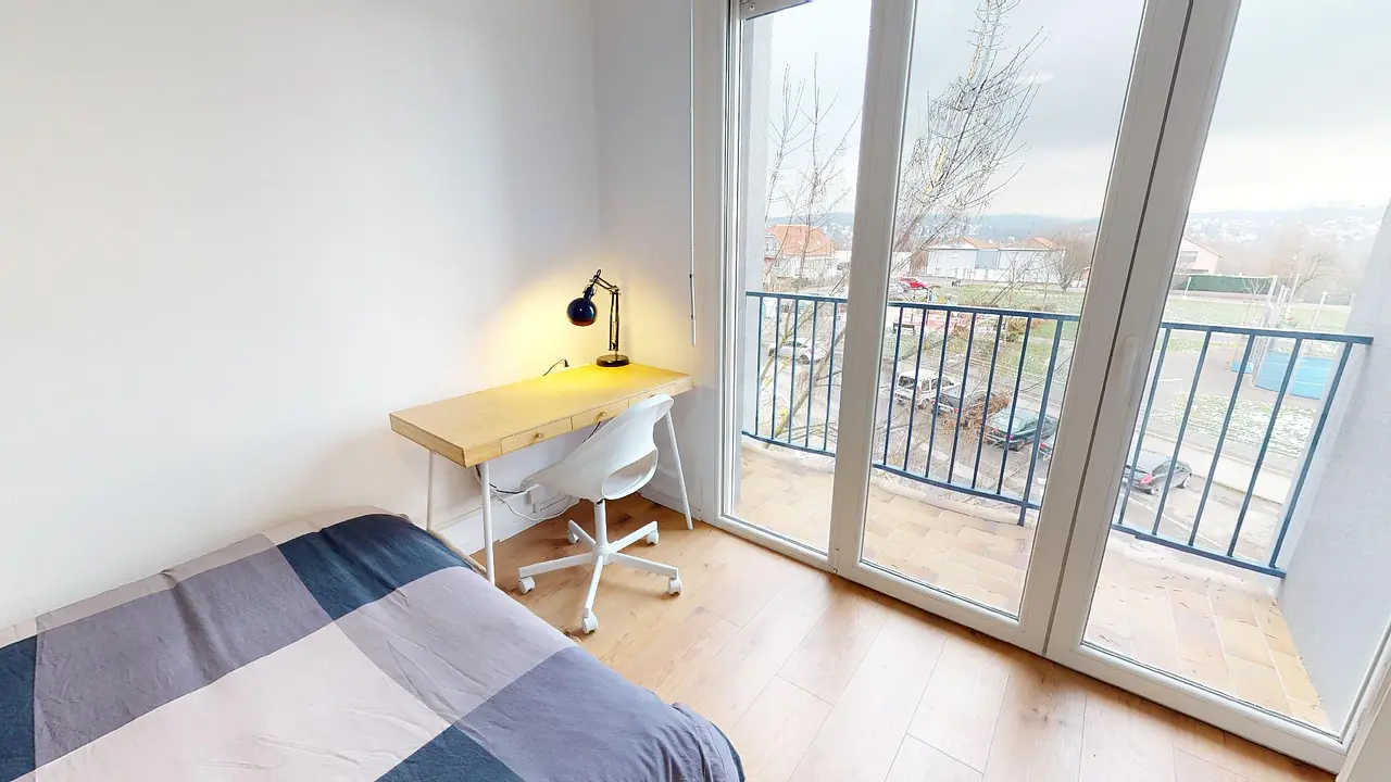Colocation meublée de 78.46m2 - 350€ - Brunstatt