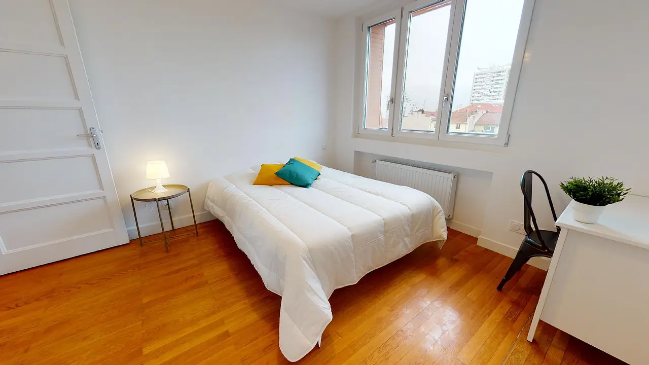 Colocation meublée de 75.0m2 - 554€ - Villeurbanne