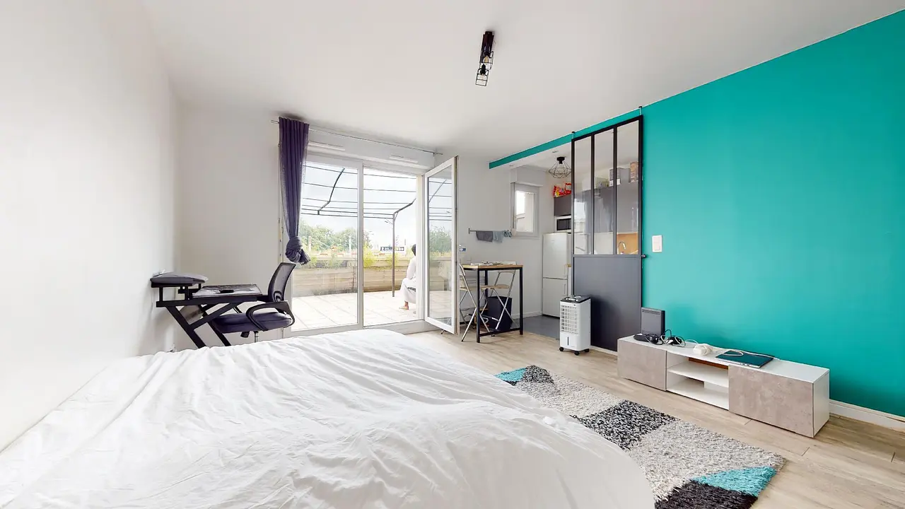 Appartement meublé de 28.0m2 - 797€ - Cergy