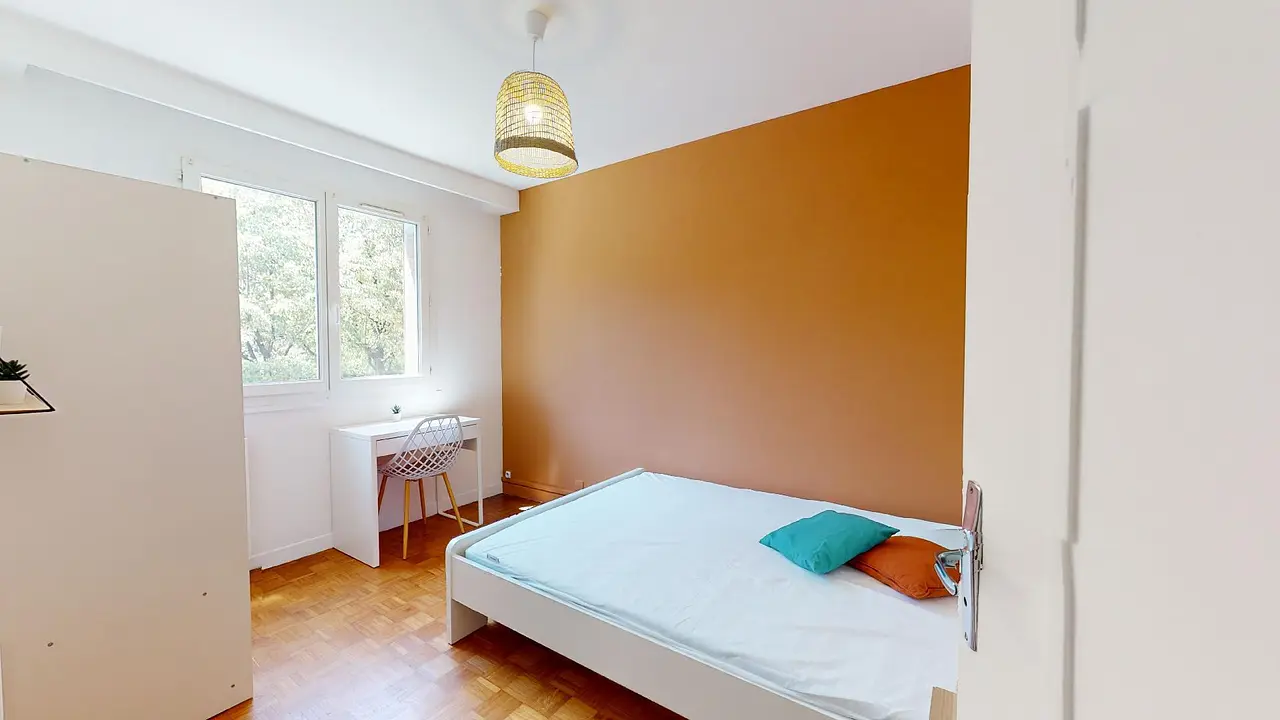 Colocation meublée de 64.0m2 - 520€ - Vénissieux