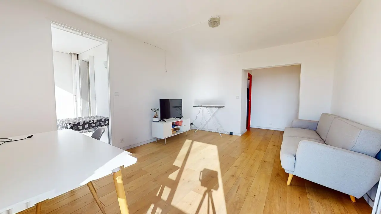 Colocation meublée de 70.0m2 - 396€ - Nîmes