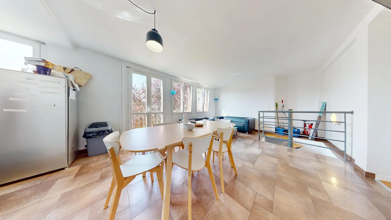 Colocation meublée de 120.0m2 - 595€ - Pontoise